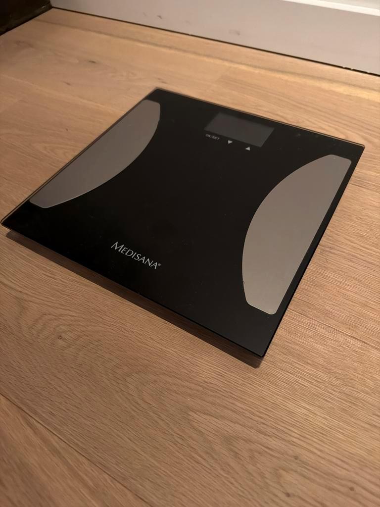 Medisana BS475 Weegschaal met Lichaamsanalyse 180kg/100gram