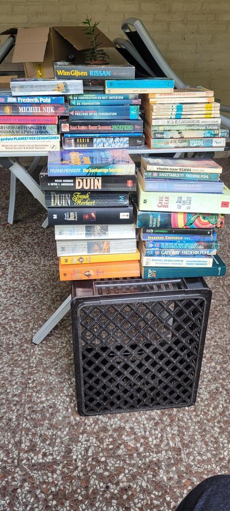 Boeken gezocht ik kom ze bij u netjes ophalen