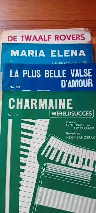 Accordeon bladmuziek.