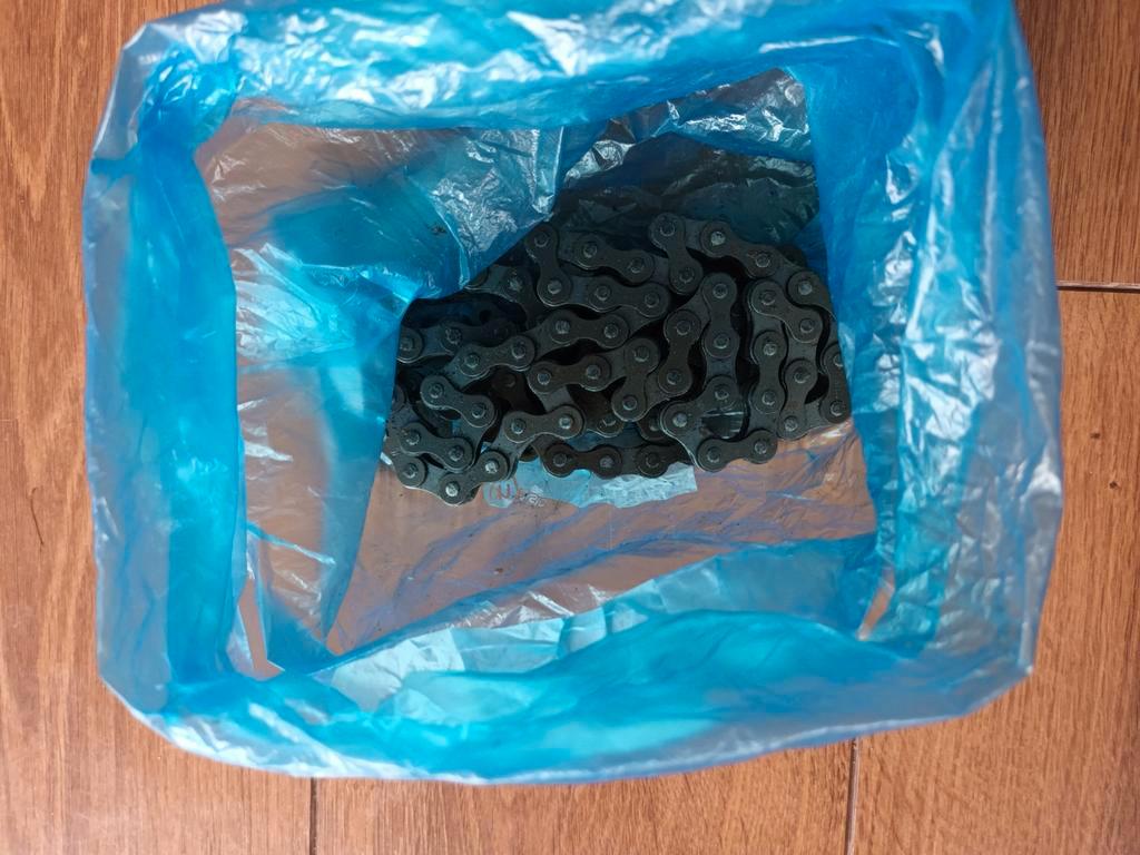 Gratis gebruikte kapotte fietskleding fiets ketting gebruikt