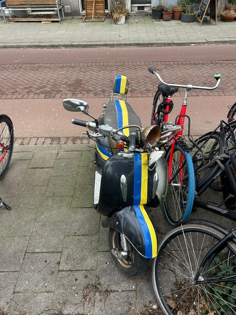 Retro Scooter - GRATIS