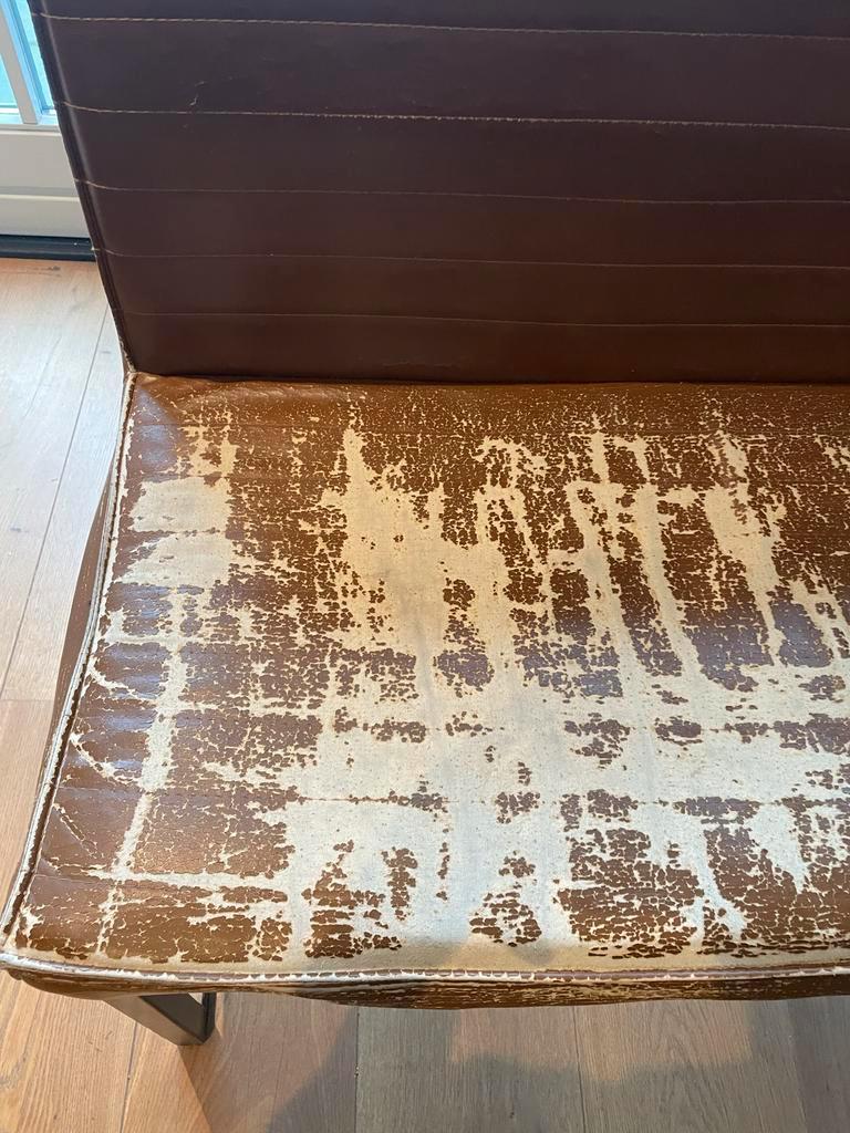 GRATIS: Bankje voor eettafel met zwart metalen frame