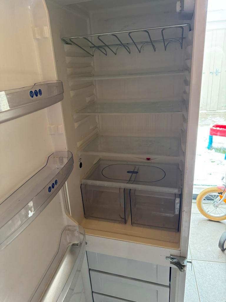 GRATIS Whirlpool inbouwkoelkast - werkt nog