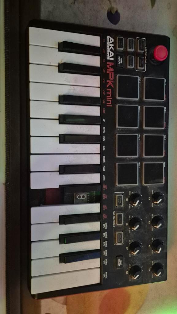 Akai MPK Mini Keyboard Controller - Gratis Ophalen