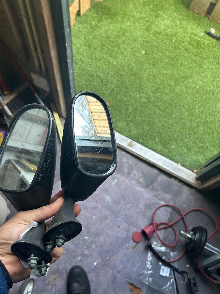 YZF1000, 1993 - 2002 ( Yamaha thunderace )