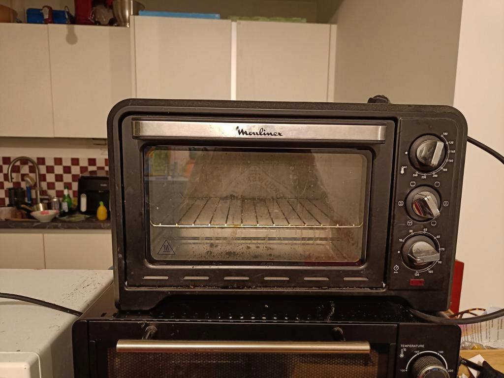 Goed werkende oven - gratis af te halen