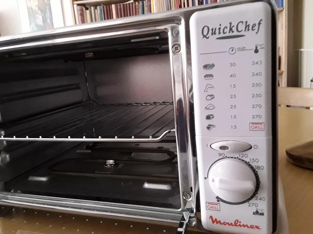 GERESERVEERKrachtige Moulinex mini-oven - nieuw - met defect