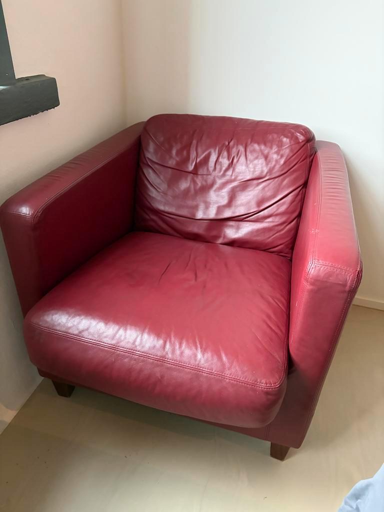 Rode fauteuil - gratis af te halen in Maastricht
