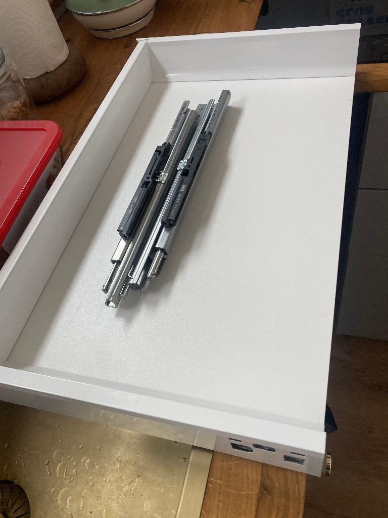 IKEA maximera ondiepe lade en geleiders (kast 60 breed)