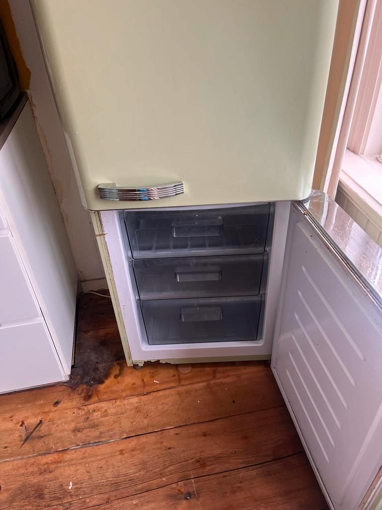 Schaubloren Koelkast/Vriezer Combinatie - Defect