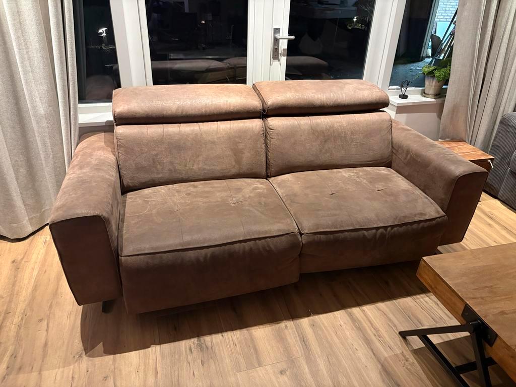 Elektrisch verstelbare bank van Xooon