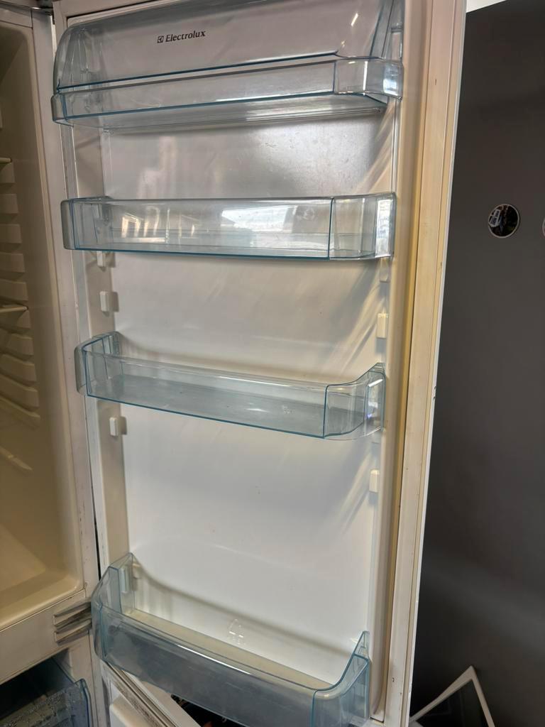 GRATIS OPHALEN Electrolux inbouw koel-vriescombinatie