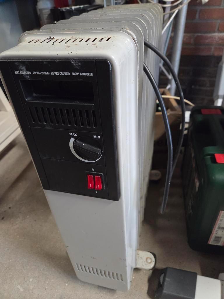 Verplaatsbaar kacheltje - Oliegevulde radiator