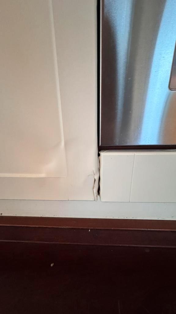 Kitchen for Sale – Complete Set (Appliances Included)