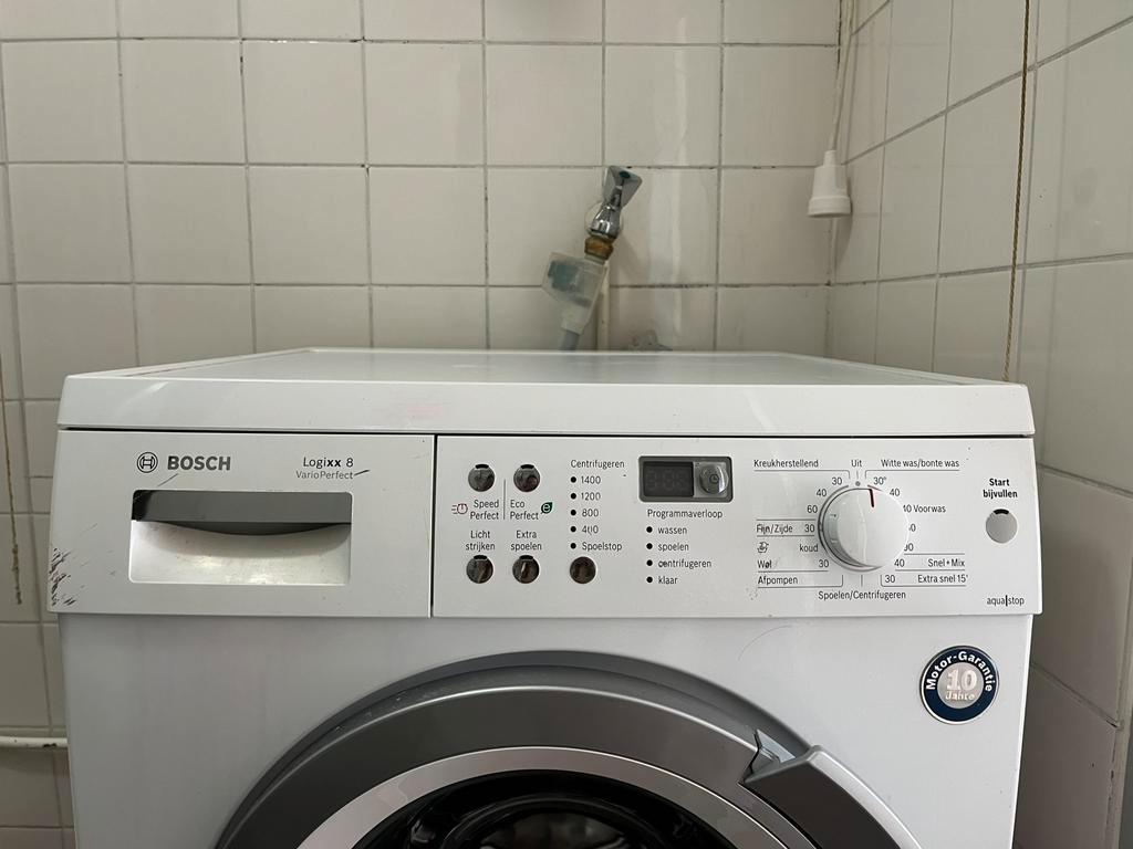 GRATIS MOET WEG! Bosch logixx 8 Wasmachine