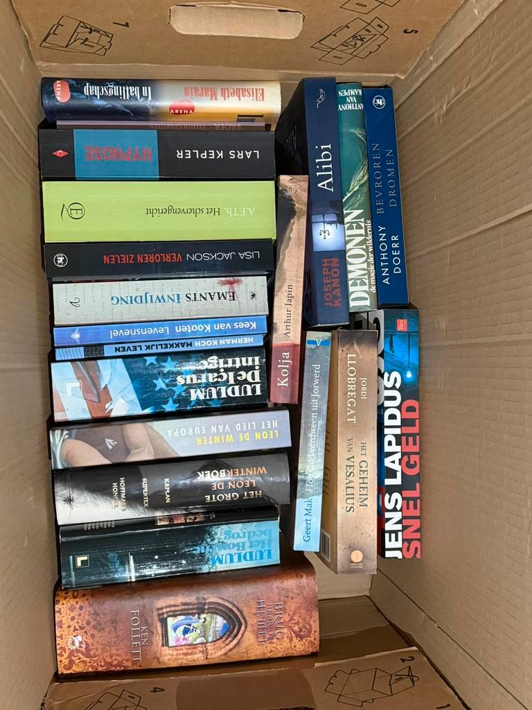 Gratis af te halen: 4 grote dozen non-fictie, literatuur