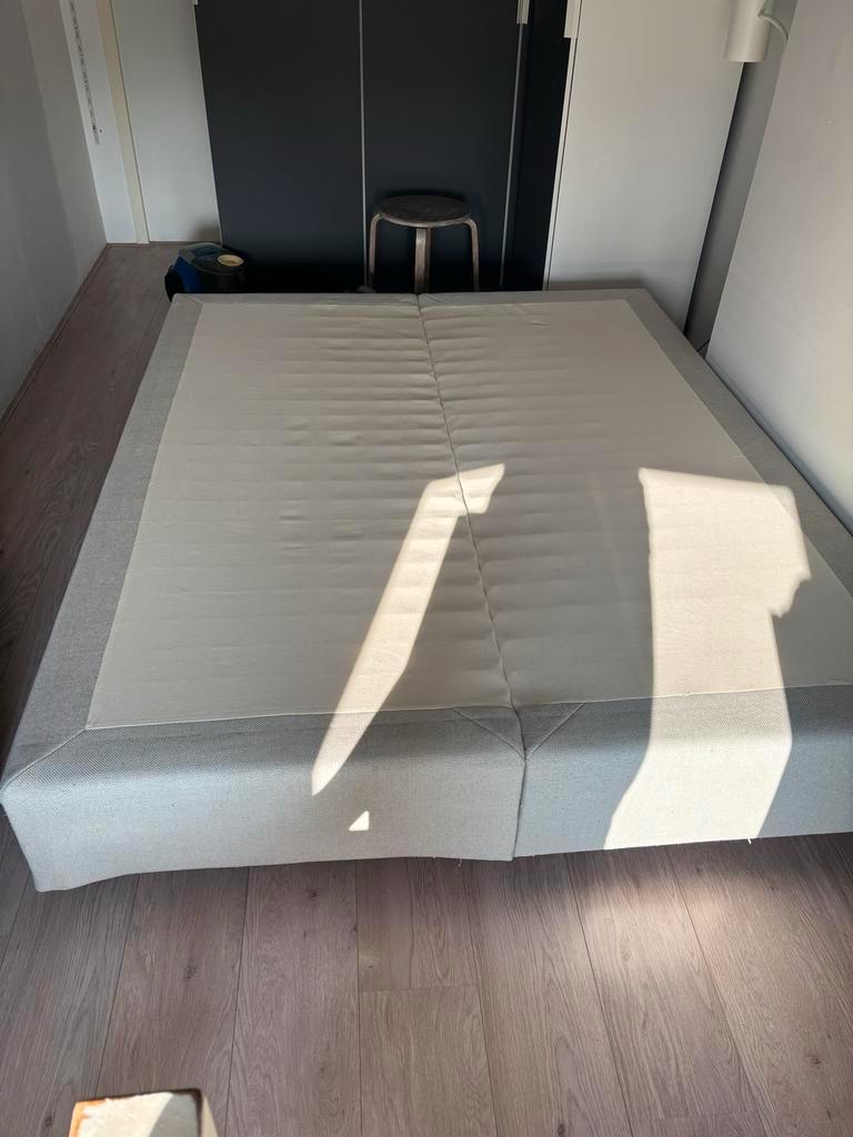 Gratis Ikea Boxspring Premium 160x200 + 2 matrassen 80x200