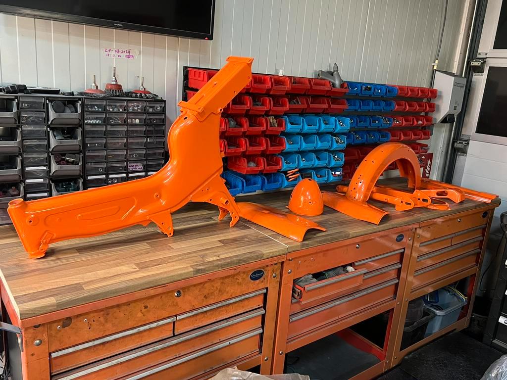 Honda onderdelen poedercoaten