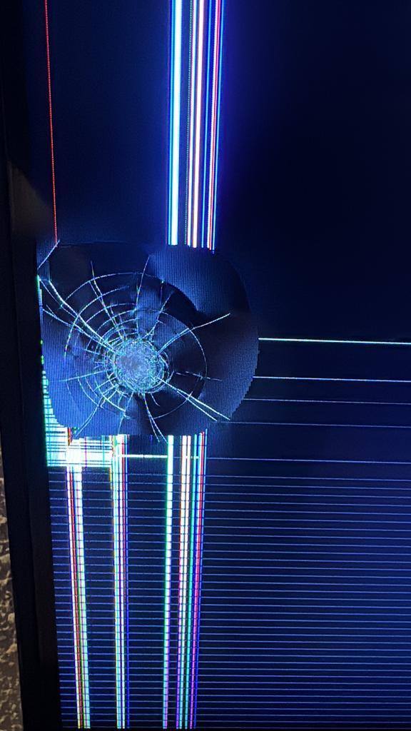 85” samsung tv met barst