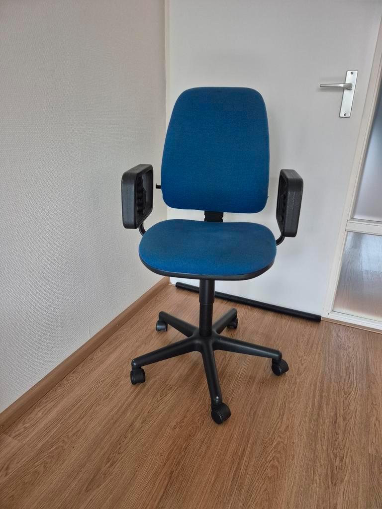 Bureau stoel. Gratis ophalen.