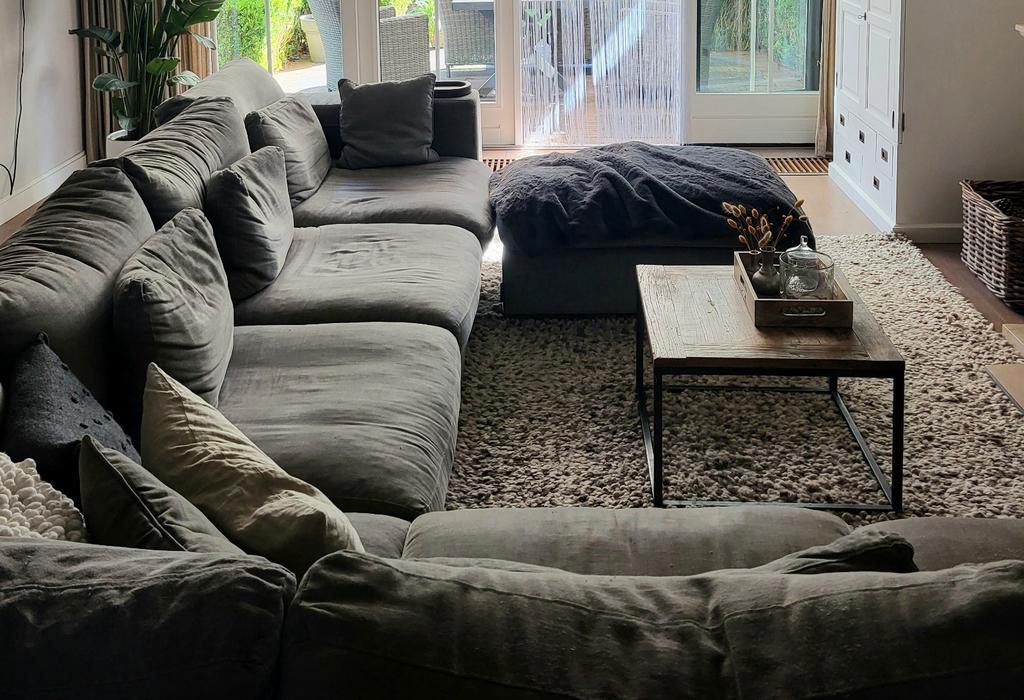 Twee bankdelen zonder armleuning - gratis af te halen