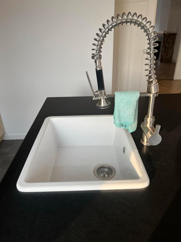 Gratis keuken met apparatuur en stenen blad - zelf demontere