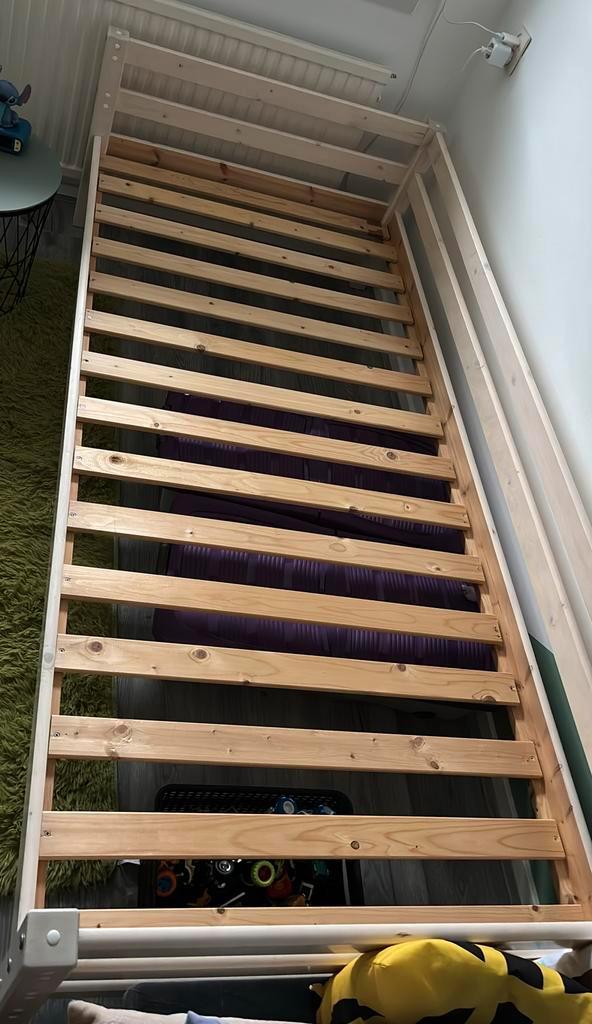 Gratis een persoons bed af te halen