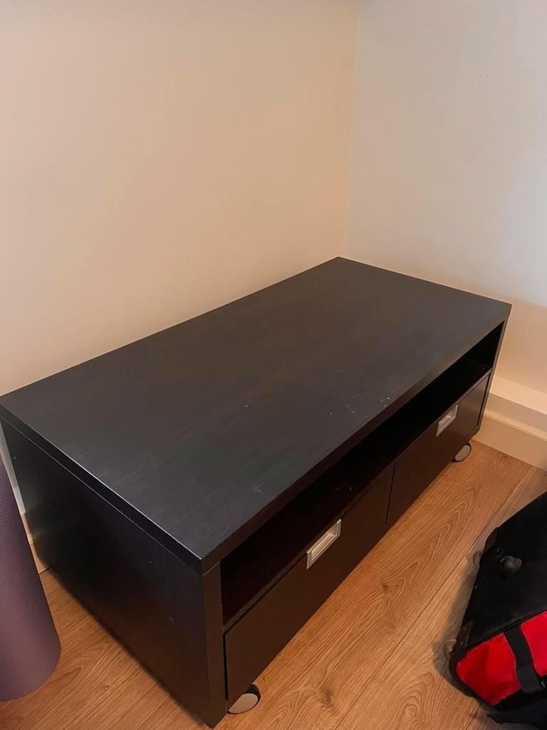 FREE storage cabinet / TV unit – pickup only