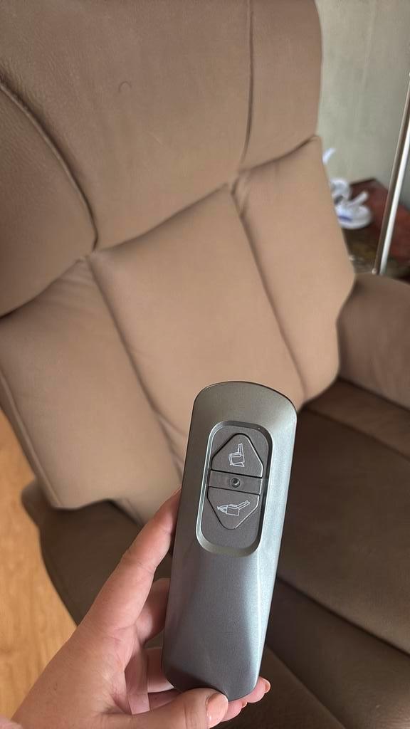 Elektrische relaxfauteuil: zie omschrijving!