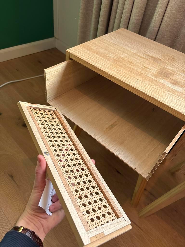 Leuke bijzet tafeltjes voor naast het bed