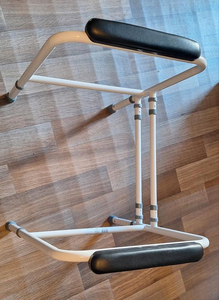 Verstelbare toilet steun