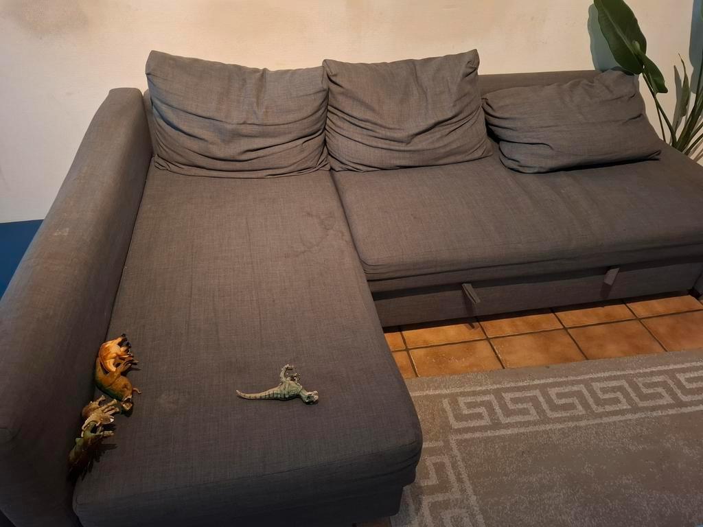 Slaapbank met opbergruimte