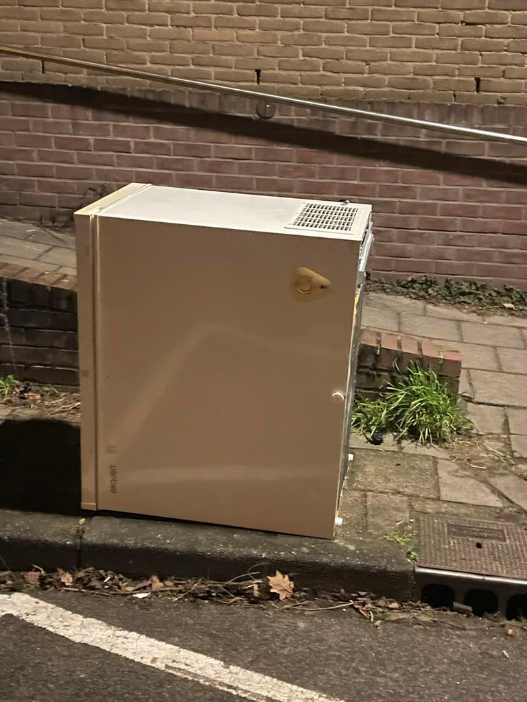 Gratis werkende vrieskist ophalen