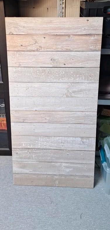 GRATIS Diverse accessoires, fotolijsten en houten paneel