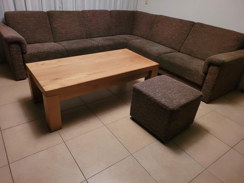 Gratis hoekbank & poef 260x280 direkt beschikbaar
