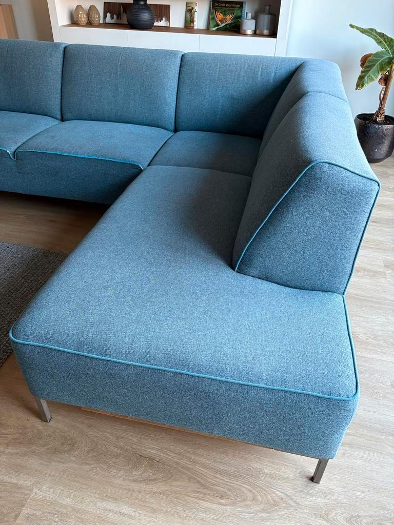 Gratis af te halen : Montel Hoekbank