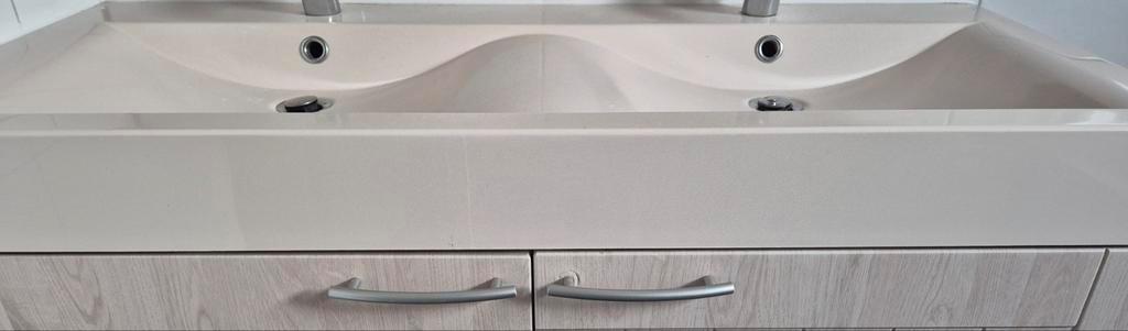 Grote wasbak 120x50 cm