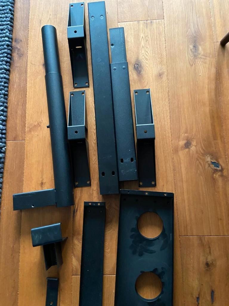 Gratis Bureau (aanzetstuk) 80x130 - stalen onderstel