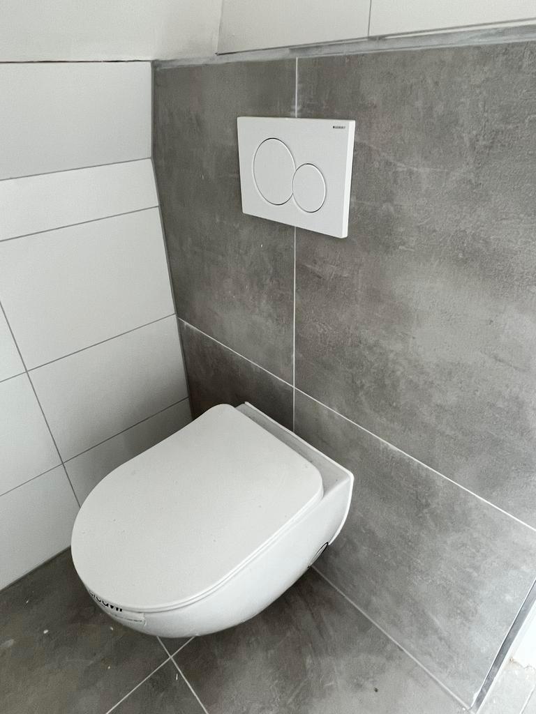 Professionele kitter aangeboden - snelle service