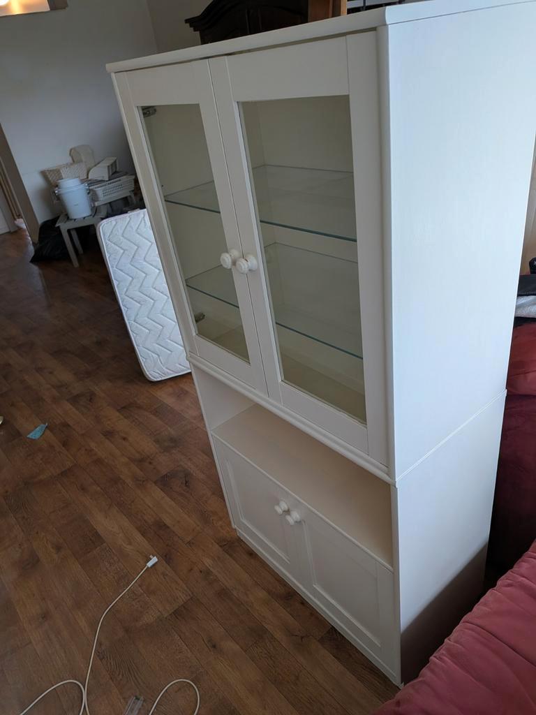 Gratis ophalen: vitrinekast