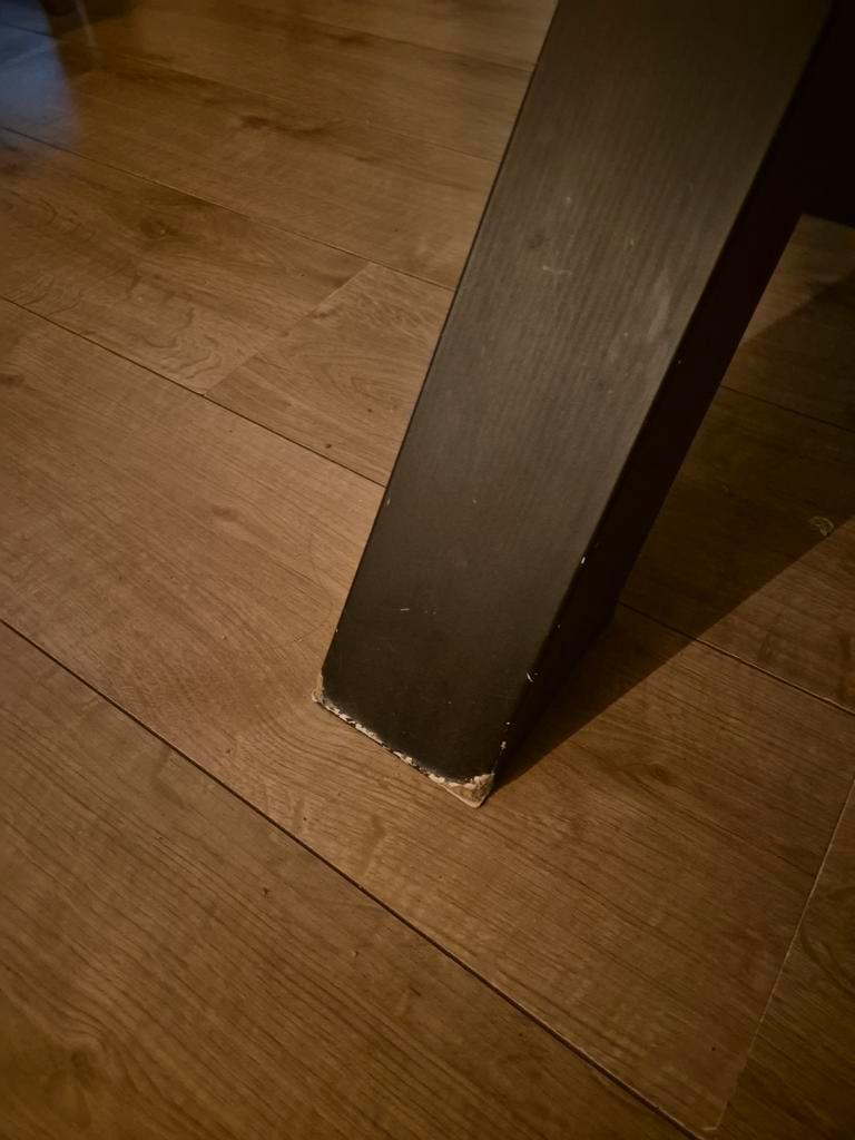 Eetkamerset met 4 stoelen