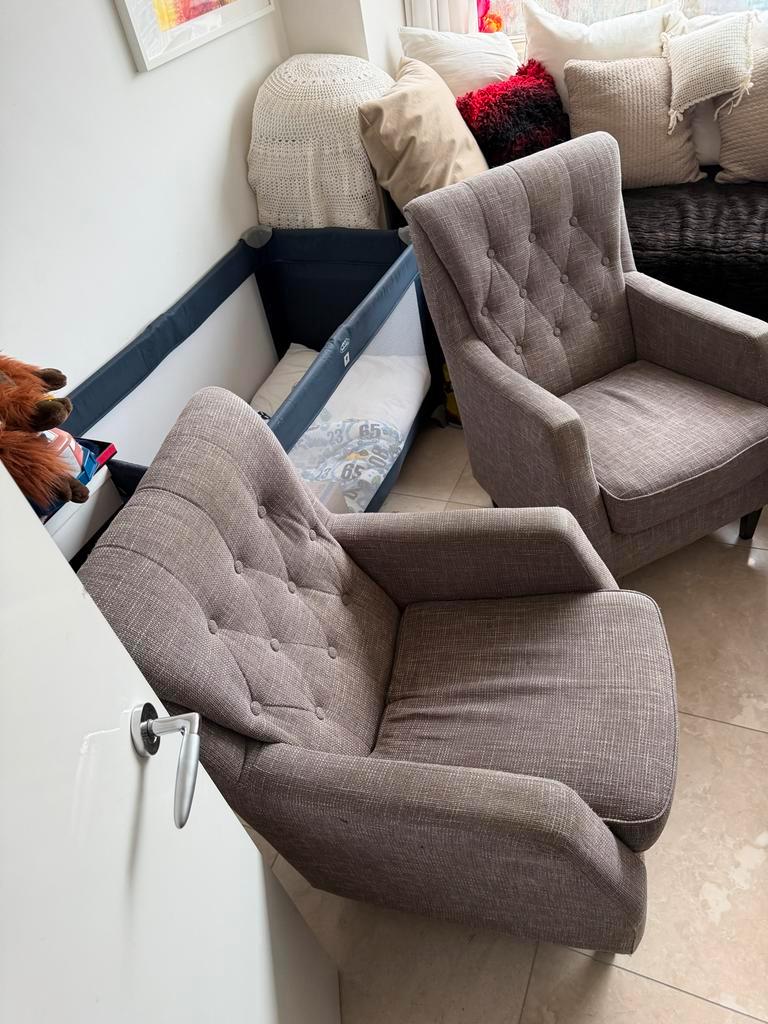 Gratis Lounge Stoelen met Voetensteun - Rotterdam