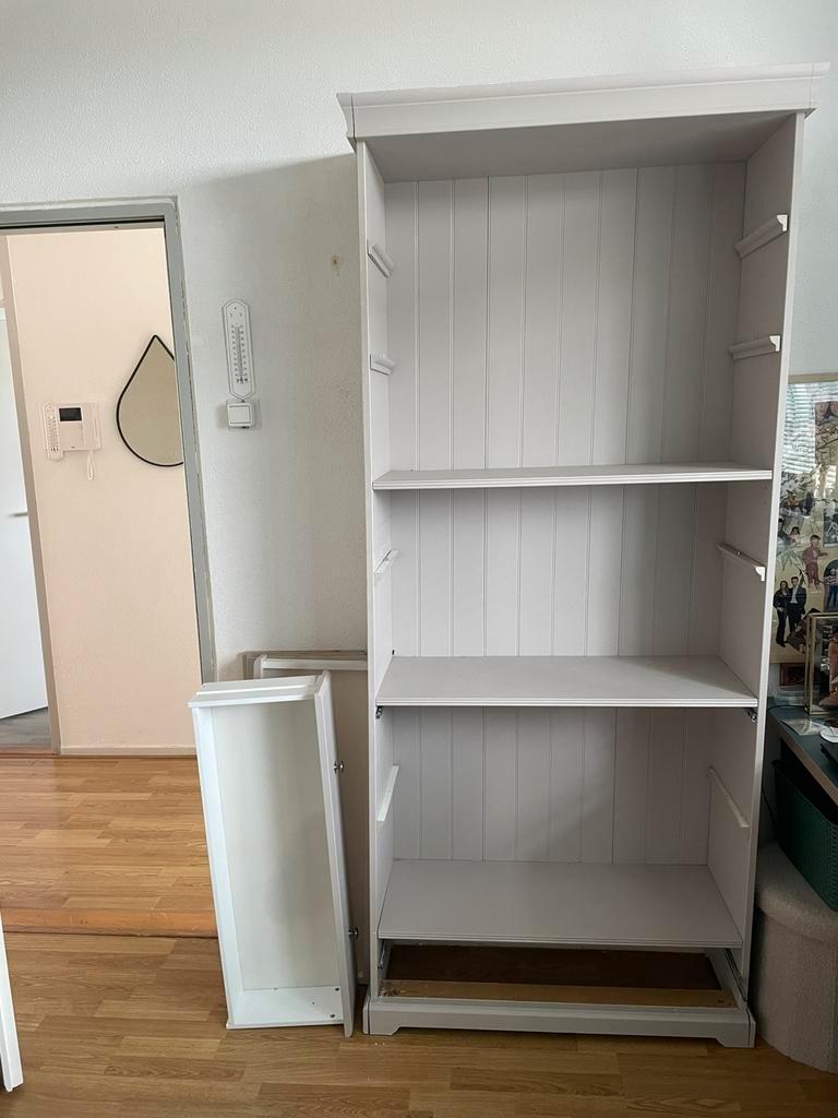 Boekenkast  gratis
