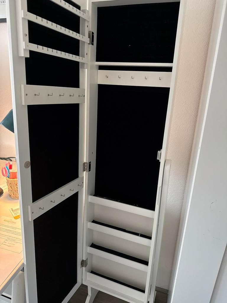 Sieradenkast met spiegel - Gratis af te halen