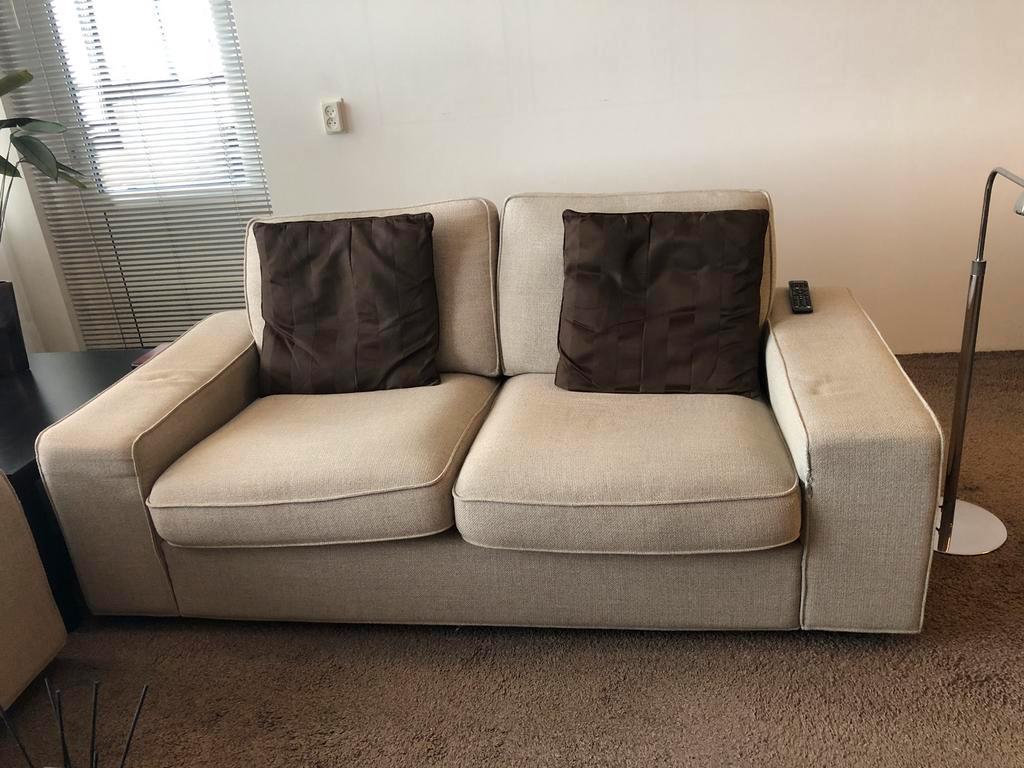 Gratis af te halen 2 tweezitsbanken