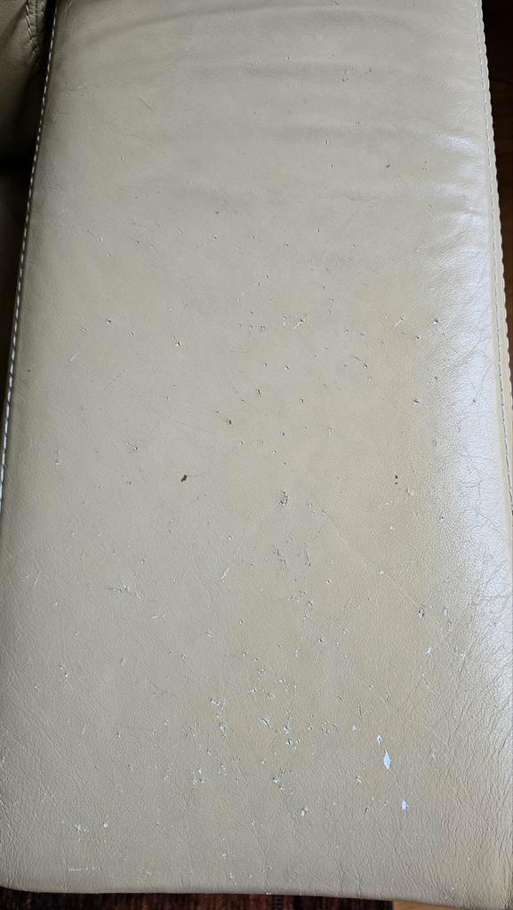 GRATIS stoer bankstel 2,5 en 3 zits (mag los van elkaar weg)