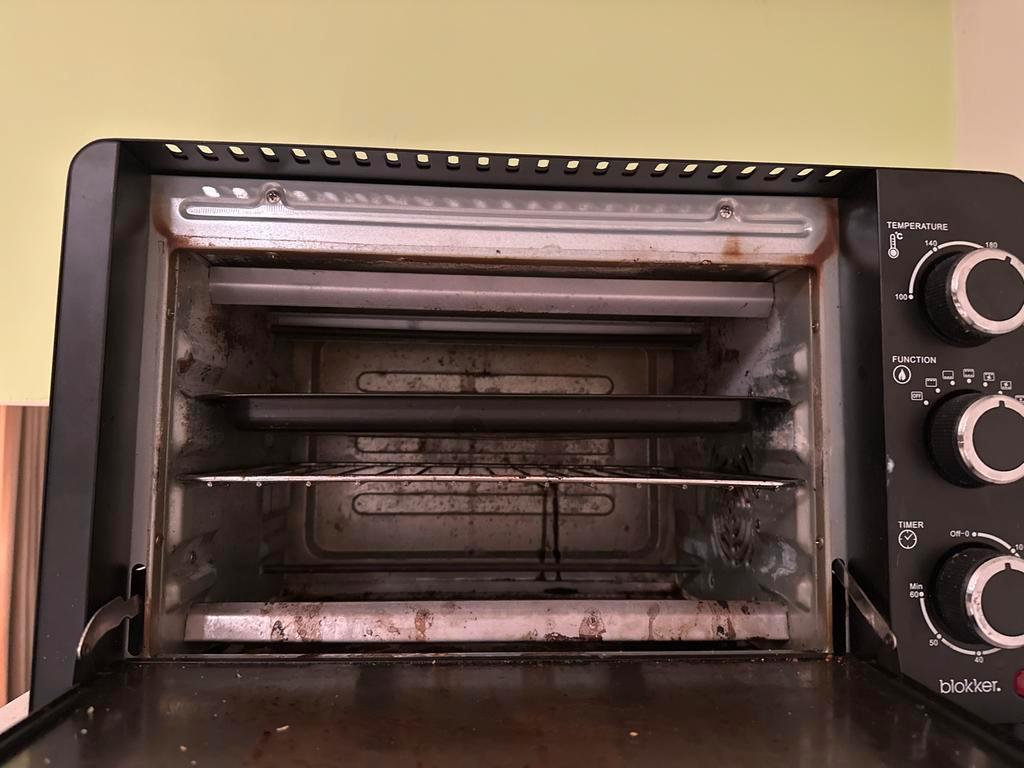 Compacte Blokker Oven - Ideaal voor kleine keukens!