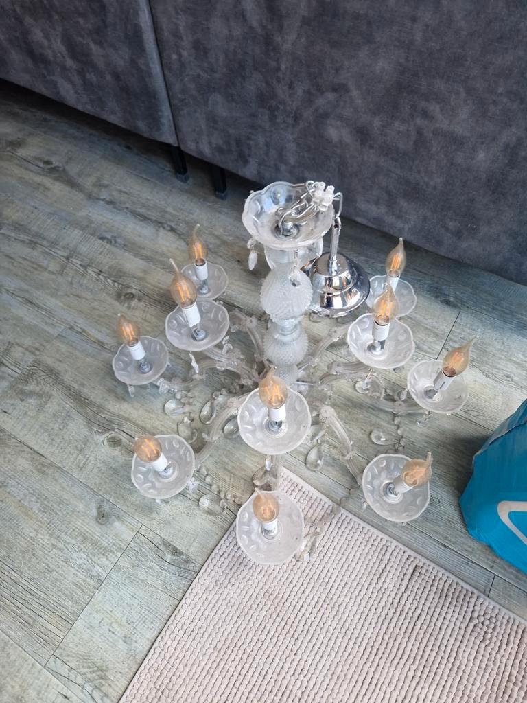 Gratis kroonluchter met 12 armen