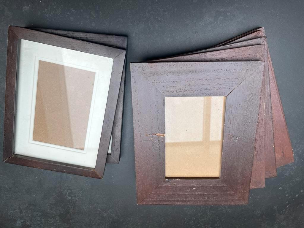 GRATIS 7 bruine fotolijsten