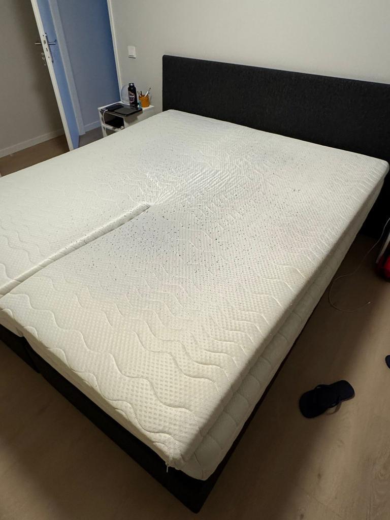 FREE – 180x200 Electric Adjustable Bed + Mattresses + Topper